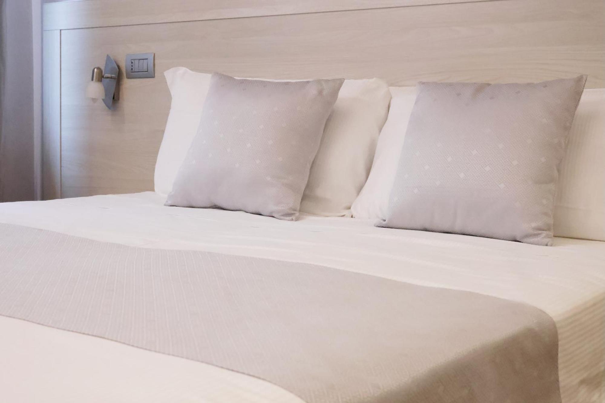 Bed and Breakfast Palazzo Belli Alba  Zewnętrze zdjęcie