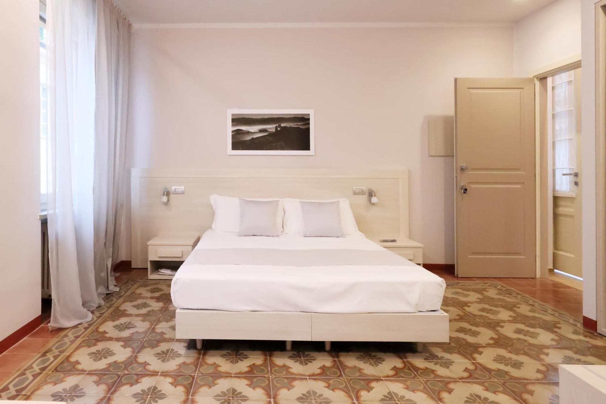 Bed and Breakfast Palazzo Belli Alba  Zewnętrze zdjęcie