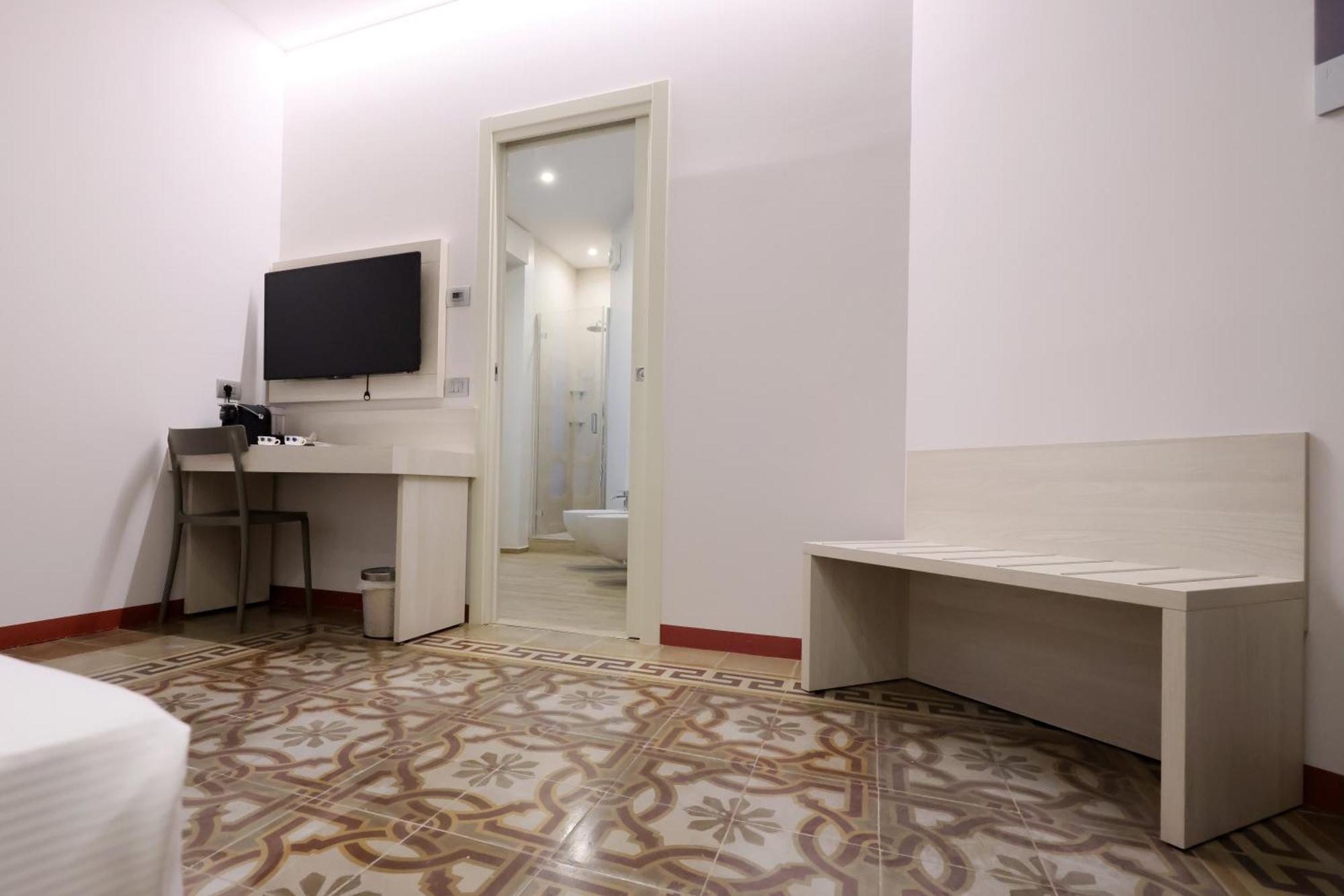 Bed and Breakfast Palazzo Belli Alba  Zewnętrze zdjęcie